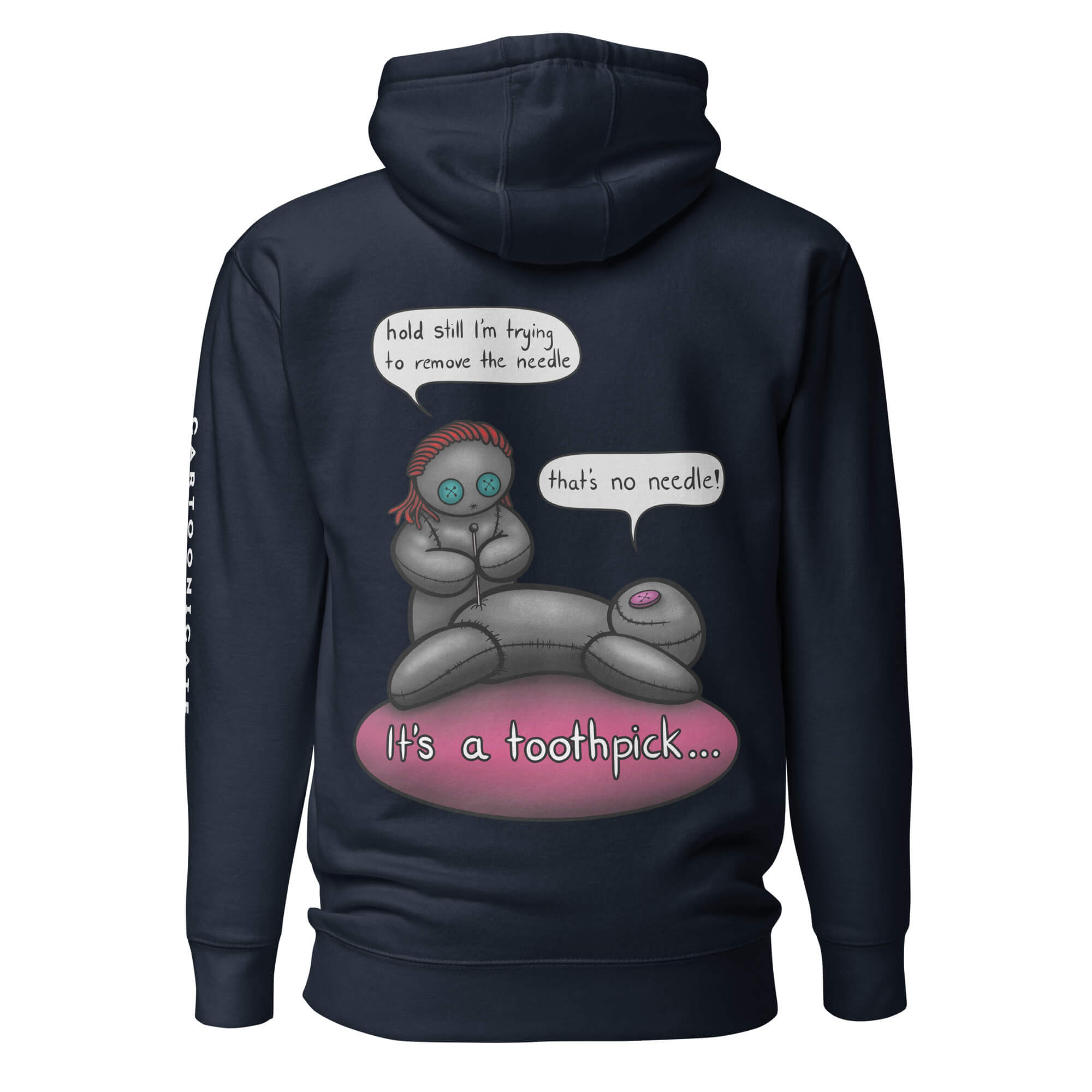 Morsom t-skjorte med voodoo doll design på marineblå hettegenser