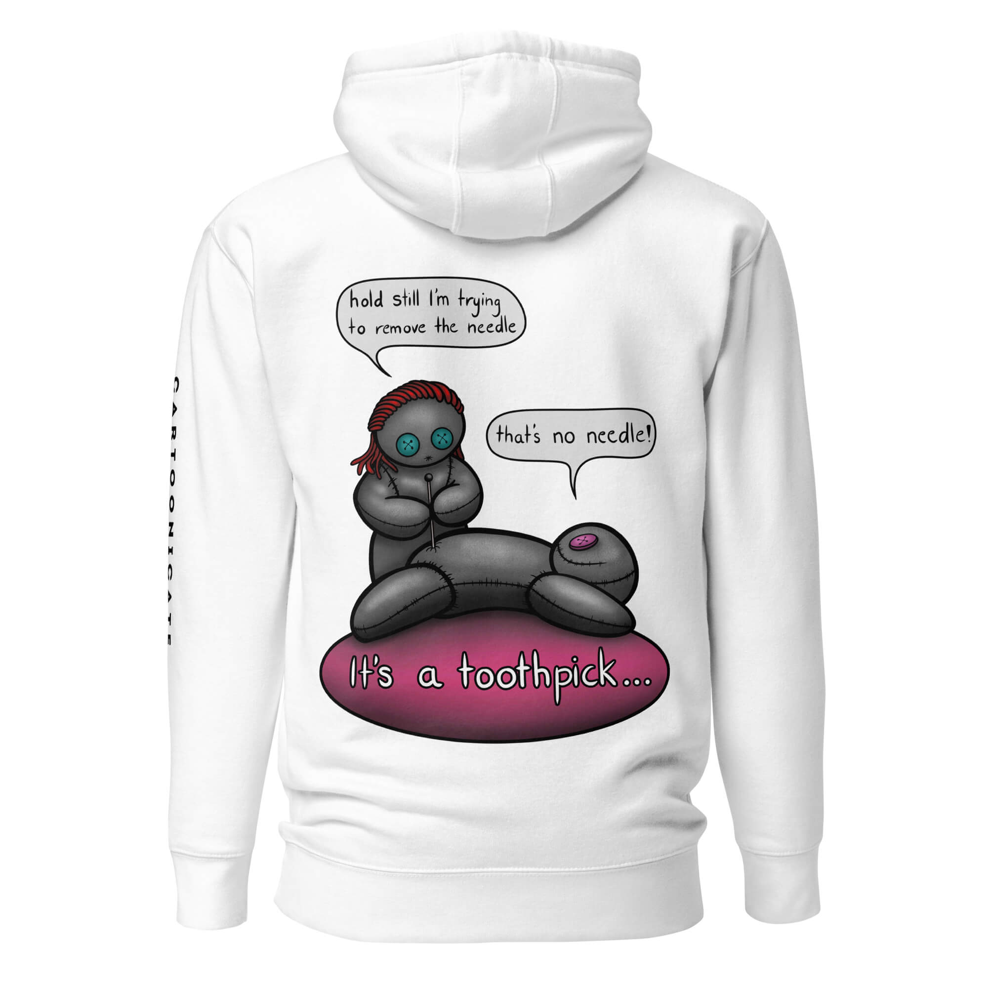 Morsom voodoo doll design på hvit hettegenser